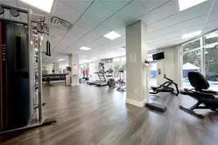 470 3rd St S, Saint Petersburg, FL 33701 - Photo 17