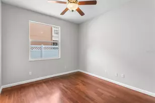 9337 Wellington Park Cir, Tampa, FL 33647 - Photo 43