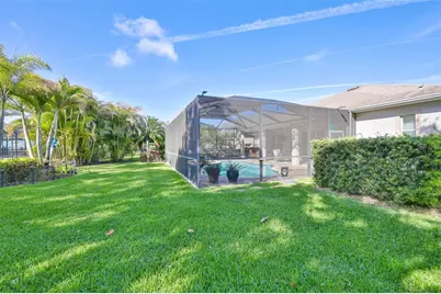 6707 Park Strand Drive, Apollo Beach, FL 33572 - Photo 11