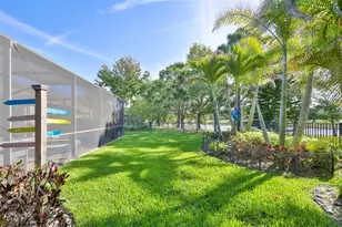 6707 Park Strand Dr, Apollo Beach, FL 33572 - Photo 5