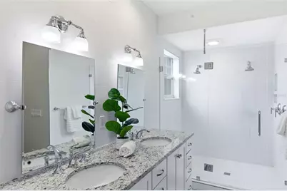 412 Regent Lane N, Saint Petersburg, FL 33701 - Photo 57