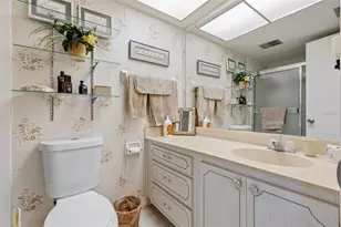 4890 Bay St NE, Saint Petersburg, FL 33703 - Photo 13