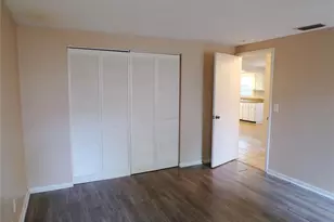 1123 Foggy Ridge Pkwy, Lutz, FL 33559 - Photo 11