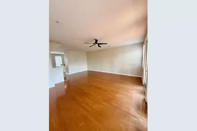 2947 Pointeview Drive, Tampa, FL 33611 - Photo 11