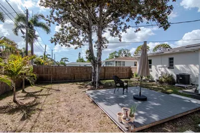 5132 Oxford Avenue N, Saint Petersburg, FL 33710 - Photo 35