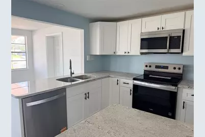 13428 Neptune Drive, Hudson, FL 34667 - Photo 9