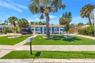 6892 Gulf Winds Dr, Saint Pete Beach, FL 33706 - Photo 23