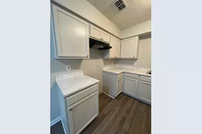 2415 Idlewild Street, Lakeland, FL 33801 - Photo 3