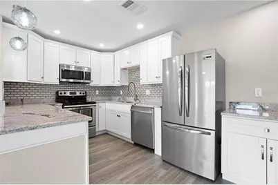 2723 Sherbrooke Lane #B, Palm Harbor, FL 34684 - Photo 17