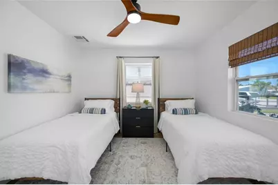 7984 1st Avenue S, Saint Petersburg, FL 33707 - Photo 31