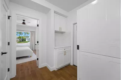 7984 1st Avenue S, Saint Petersburg, FL 33707 - Photo 29