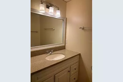 128 2nd Avenue SW, Largo, FL 33770 - Photo 13