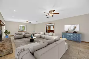 2701 Brandon View Dr, Brandon, FL 33511 - Photo 23