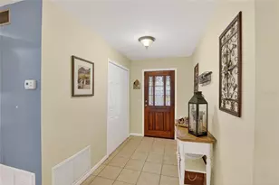 2701 Brandon View Dr, Brandon, FL 33511 - Photo 5