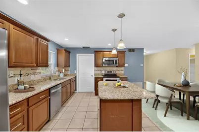 2701 Brandon View Drive, Brandon, FL 33511 - Photo 11