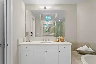 1325 Snell Isle Blvd NE, Saint Petersburg, FL 33704 - Photo 37
