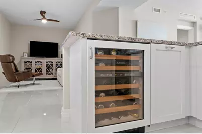 1325 Snell Isle Boulevard NE #709, Saint Petersburg, FL 33704 - Photo 15