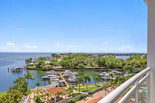 1325 Snell Isle Blvd NE, Saint Petersburg, FL 33704 - Photo 3