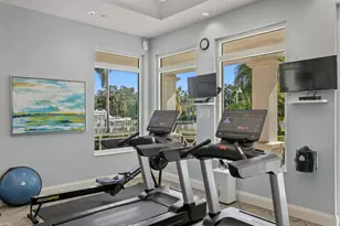 1325 Snell Isle Blvd NE, Saint Petersburg, FL 33704 - Photo 55