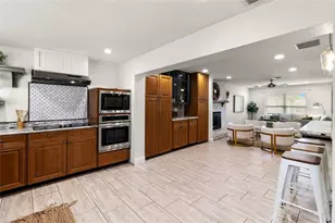 11079 Bella Loma Dr, Largo, FL 33774 - Photo 17