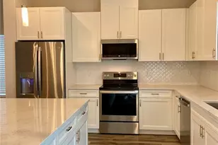 3126 W Azeele St, Tampa, FL 33609 - Photo 7