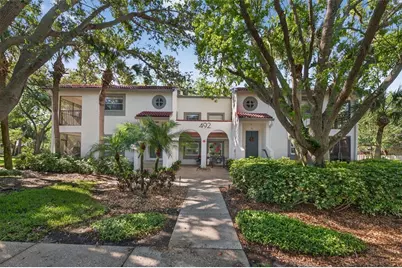 492 Santa Cruz Place NE #E, Saint Petersburg, FL 33703 - Photo 25