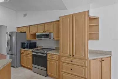 10220 Swanson Court, Spring Hill, FL 34608 - Photo 9