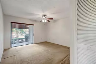 1006 Hammock Pine Blvd, Clearwater, FL 33761 - Photo 19