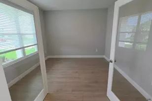 2212 Sienna Spruce St, Wesley Chapel, FL 33543 - Photo 19