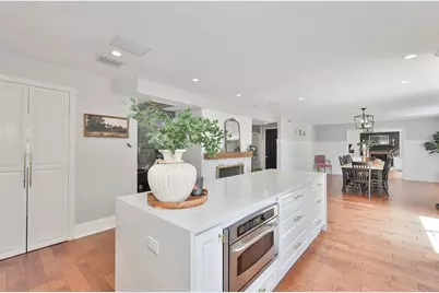 119 Hickory Creek Boulevard, Brandon, FL 33511 - Photo 13