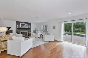 119 Hickory Creek Blvd, Brandon, FL 33511 - Photo 5