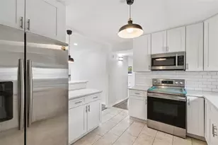 8043 124th St, Seminole, FL 33772 - Photo 29