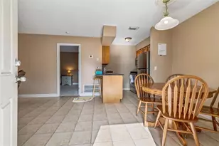 229 Red Maple Pl, Brandon, FL 33510 - Photo 5