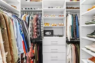 9545 W Park Village Dr, Tampa, FL 33626 - Photo 15