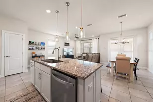 11827 Blamey Trl, Odessa, FL 33556 - Photo 13