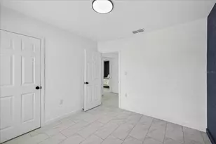 7806 N Jamaica St, Tampa, FL 33614 - Photo 13