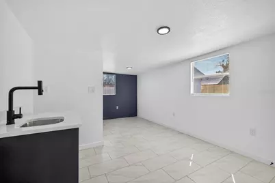 7806 N Jamaica Street, Tampa, FL 33614 - Photo 41