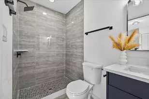 7806 N Jamaica St, Tampa, FL 33614 - Photo 39