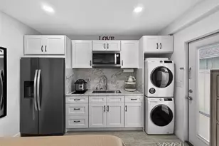 2311 W Kentucky Ave, Tampa, FL 33607 - Photo 45