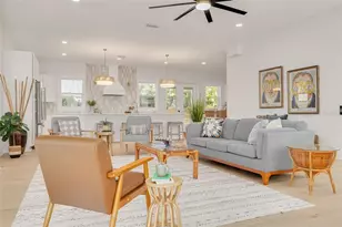 3317 15th St N, Saint Petersburg, FL 33704 - Photo 7