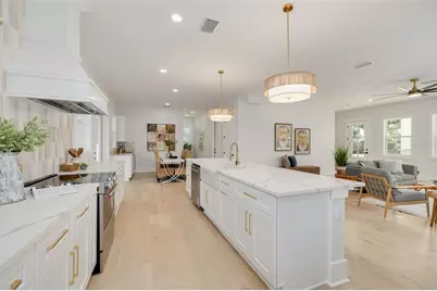3317 15th Street N, Saint Petersburg, FL 33704 - Photo 11