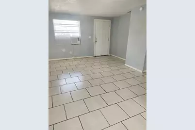 5204 N 45th Street #B, Tampa, FL 33610 - Photo 3