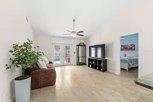 2022 Rudder Dr, Valrico, FL 33594 - Photo 13