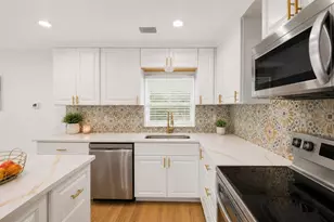 6128 E 111th Ave, Temple Terrace, FL 33617 - Photo 13