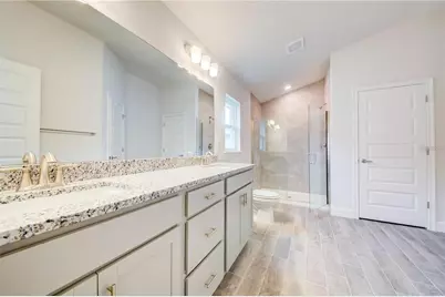 12976 Kent Bradley Street, Dade City, FL 33525 - Photo 9