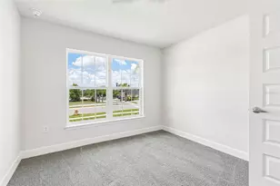 12976 Kent Bradley St, Dade City, FL 33525 - Photo 5