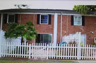 13735 Juniper Blossom Dr, Tampa, FL 33618 - Photo 9