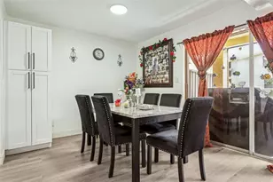 7501 Dolonita Dr, Tampa, FL 33615 - Photo 7