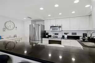 1460 Gulf Blvd, Clearwater Beach, FL 33767 - Photo 21