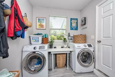 1325 54th Avenue N, Saint Petersburg, FL 33703 - Photo 21